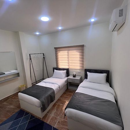 Z3 Hostel Vádi Músza Kültér fotó