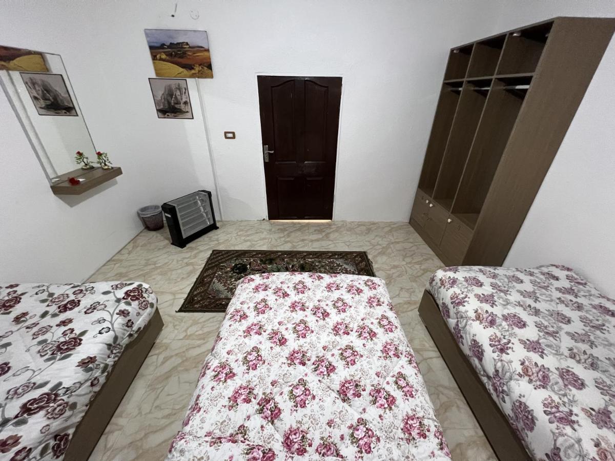 Z3 Hostel Vádi Músza Kültér fotó