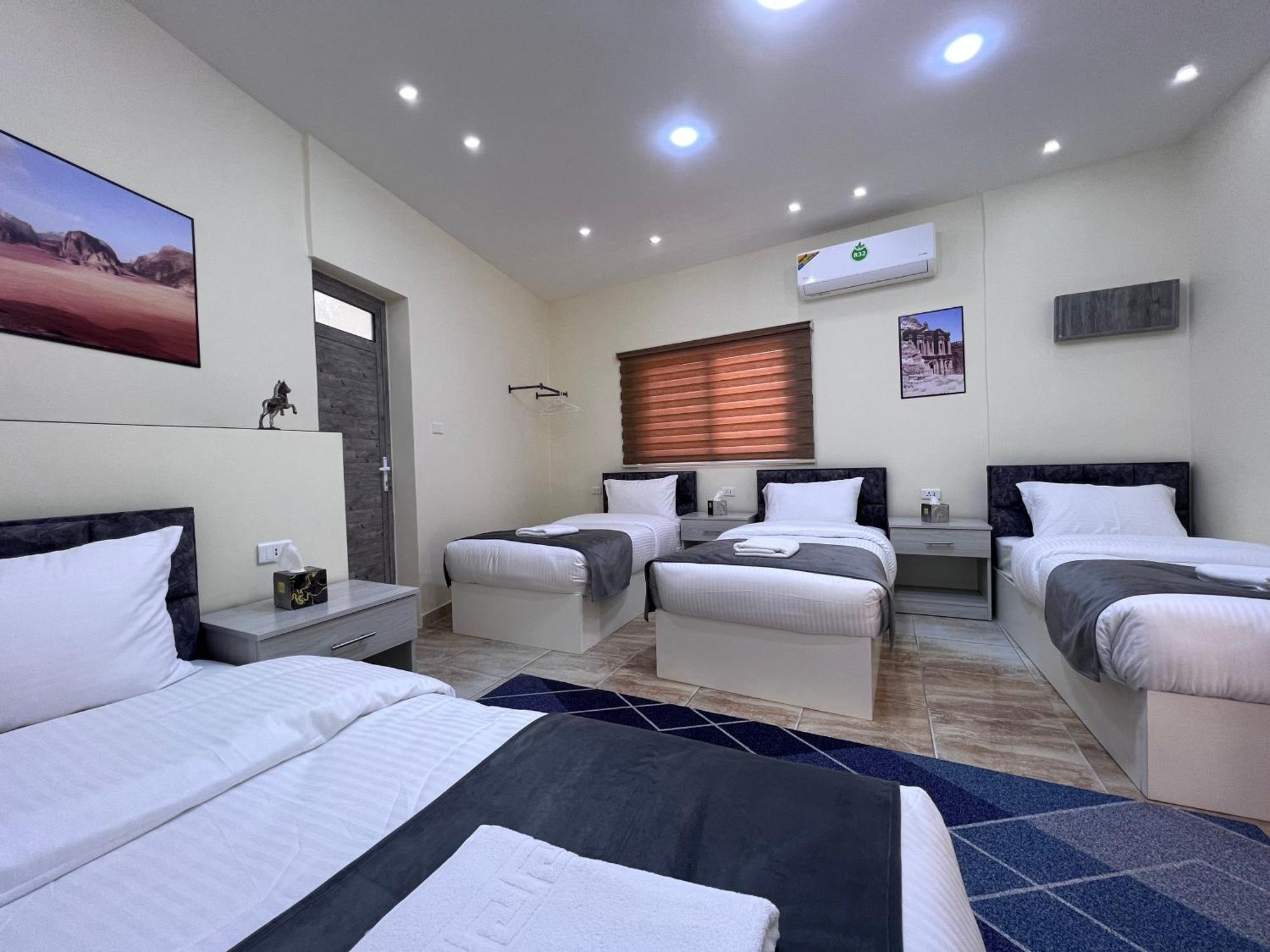 Z3 Hostel Vádi Músza Kültér fotó